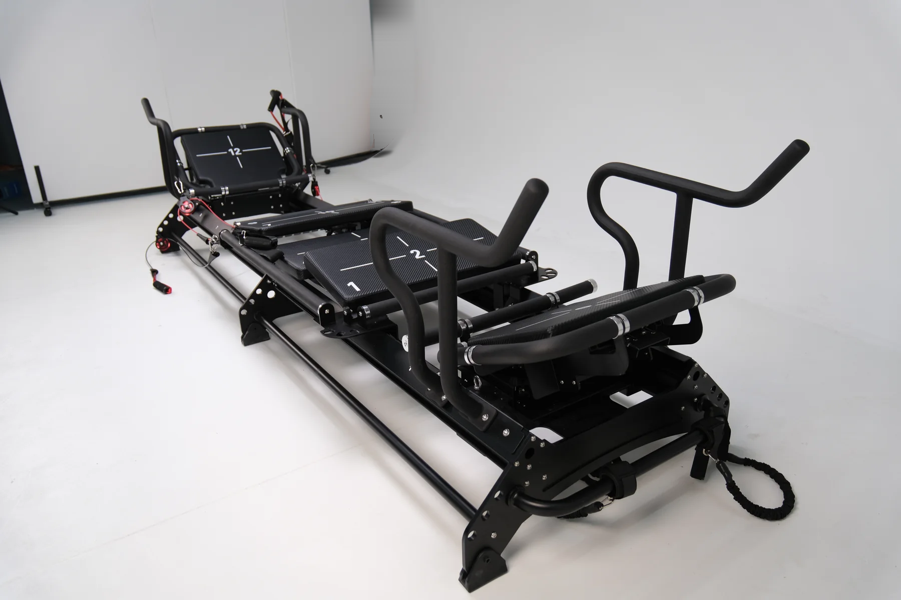 Pro Dynamic Pilates Trainer — 3220 mm extended frame in a complete product view